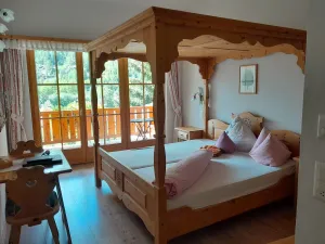 Hotel Crusch Alba