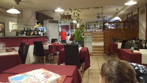 Café restaurant Pizzeria de la Gare, Famille Patricia Brun Martins
