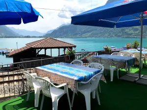 See Restaurant