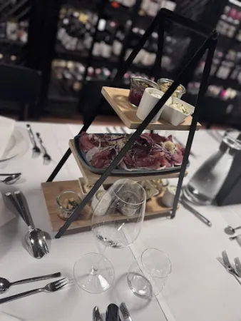 Bild von Weinkosterei Vinothek Burgenland