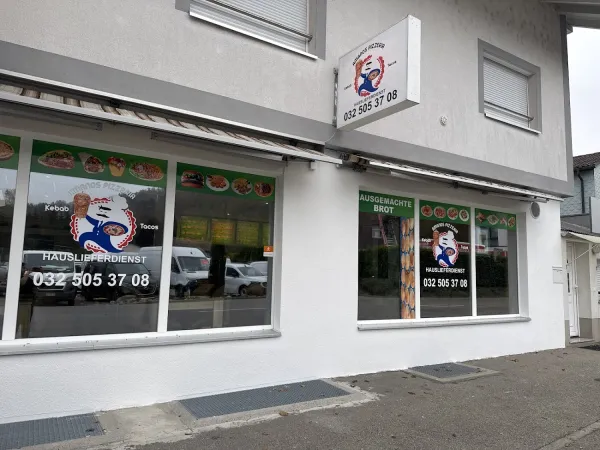 Amanos Pizzeria