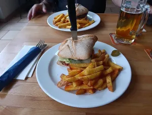 Bistro-Auberge Brasserie