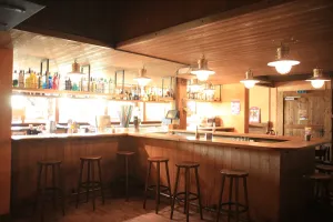 Grizzly Pub