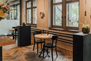Bistro Cartonage