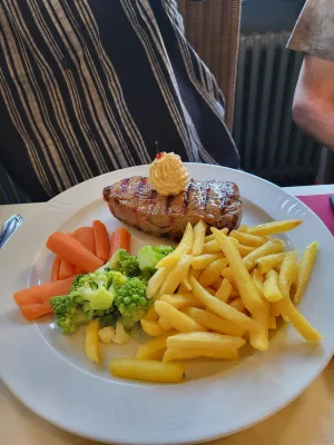 GASTHOF ZUM ANKER - Catering, Partyservice, Fondue Chinoise, Filet auf heissem Stein