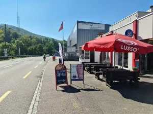Rhy Bistro