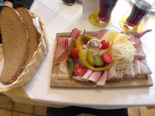 Bild von Gasthof Heurigenwirt/Goldbründl
