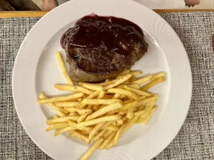 Restaurant Au Bourlatsapi