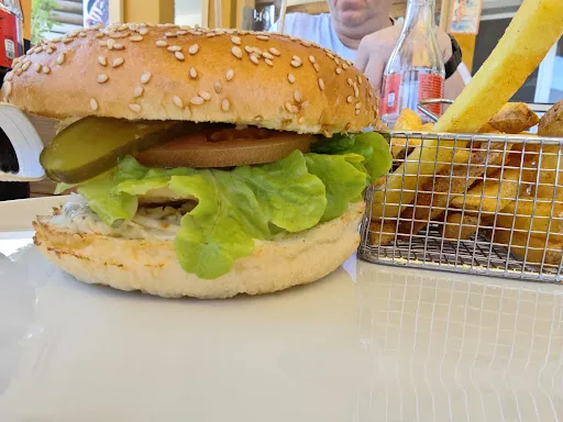 Bild von MF Burgerhaus