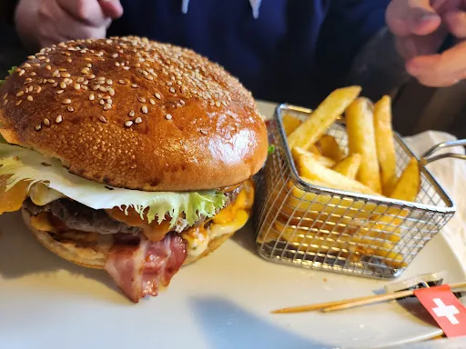 Bild von MF Burgerhaus