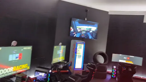 Bild von AP Café Burger & Indoor-Racing - Gourmet Burger, Fun & Sim Racing