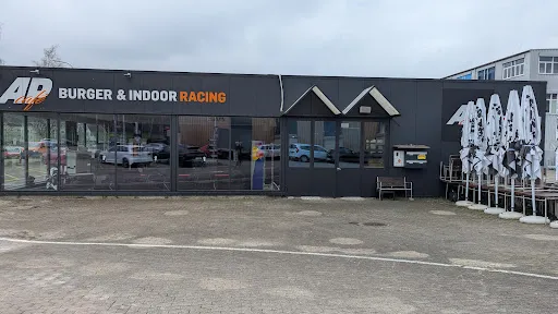 Bild von AP Café Burger & Indoor-Racing - Gourmet Burger, Fun & Sim Racing
