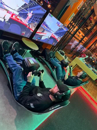 Bild von AP Café Burger & Indoor-Racing - Gourmet Burger, Fun & Sim Racing