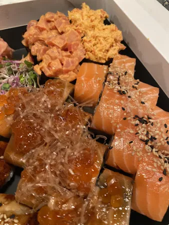 Bild von Ikura - Sushi Lounge | erstklassiges Sushi & japanische Köstlichkeiten