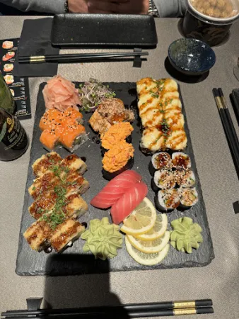 Bild von Ikura - Sushi Lounge | erstklassiges Sushi & japanische Köstlichkeiten