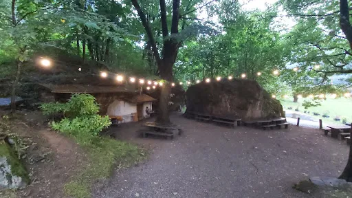 Bild von Grotto Centena
