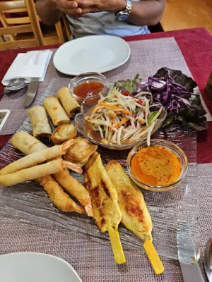Aksara Thai Restaurant