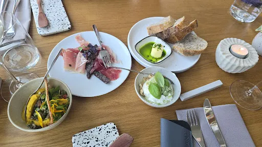 Bild von KREDO Restaurant
