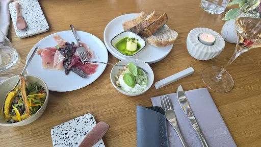 Bild von KREDO Restaurant