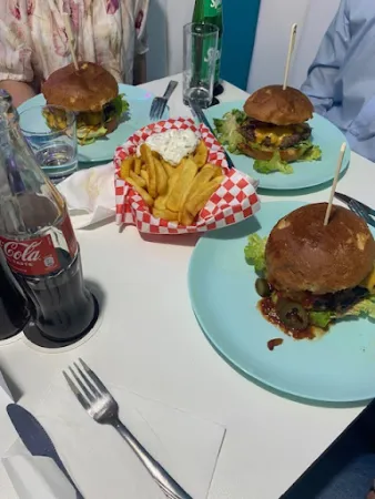 Bild von V8 Diner & Steakhouse