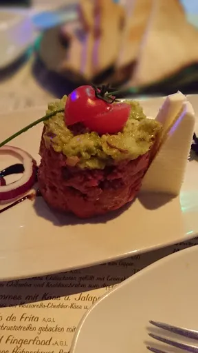 Mangoo Restaurant - Bar