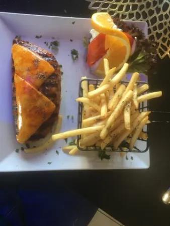 Bild von Restaurant Akron mit Lieferservice