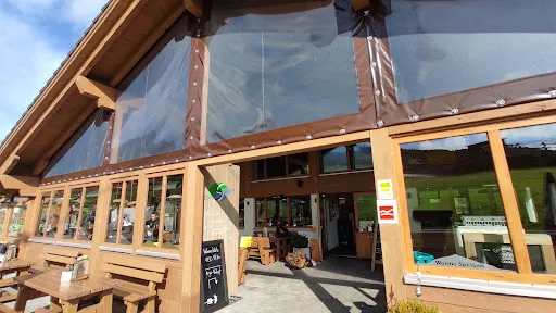 Bild von Einkehrschwung - Die Ski- und Rodelhütte