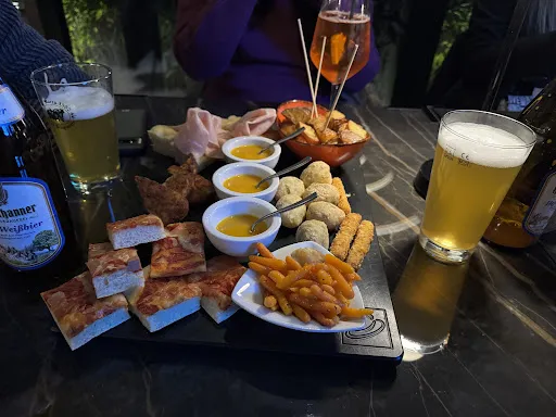 Bild von Chapeau Bistrot