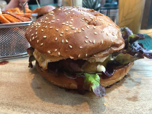 Bild von Gaspis Woodfired Restaurant & Bar direkt an der Dorfbahn der Zillertal Arena in Gerlos | Zillertal