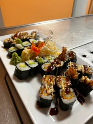 Asia Bistro- Mr. T- Linh (Asia Fusion & Sushi)