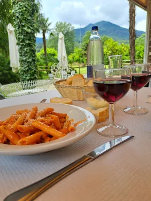 Bar Ristorante La Madonnina Di Strambini Alessandro