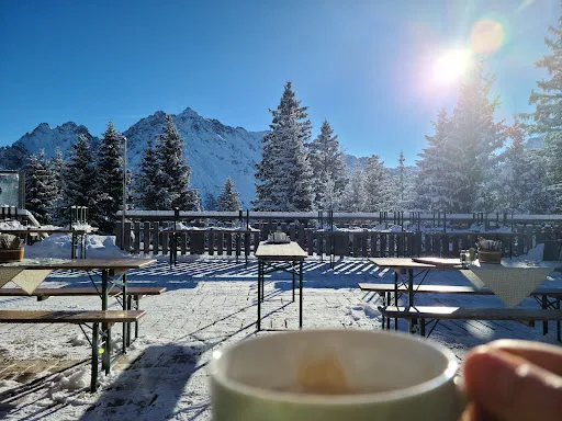 Bild von Palüdhütte