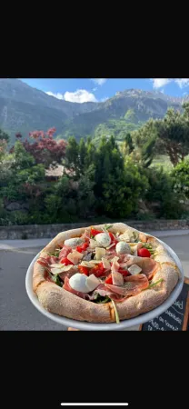 Au Chavalard Pizzeria