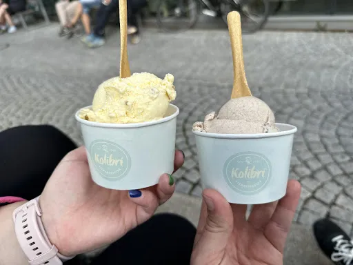 Bild von Eisplatzl - Die Eisdiele im Montafon