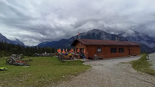 Bild von Katzenkopf Hütte