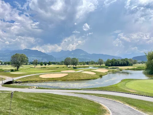 Bild von Gaumenkitzlerei am Golfplatz