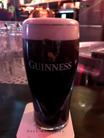 Bild von IRISH PUB, The Caledonian