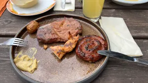 Platschnassstadl Biergarten & Restaurant