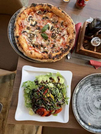 Bild von PIZZORAMA - Café & Pizzeria Italiana