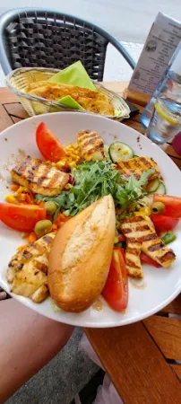 Bild von Mo's Restaurant Bar und Live Music, Appartements