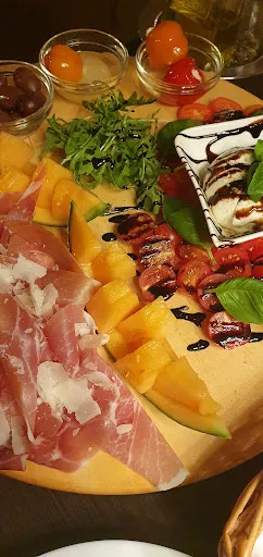 Platzl Restaurant & Bar