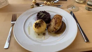 Goldplatzl am Sonntagsberg (Bio Heuriger von Goldblatt)