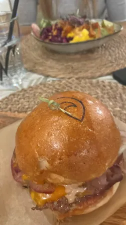 Bild von Ben‘s Aloha - Bowls - Burgers - Breakfast