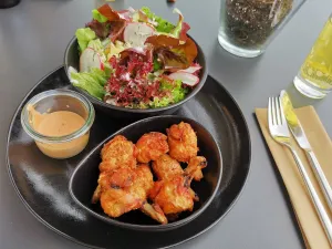 Maggie’s Kafi und Wy Treff (Café Mühlegut)