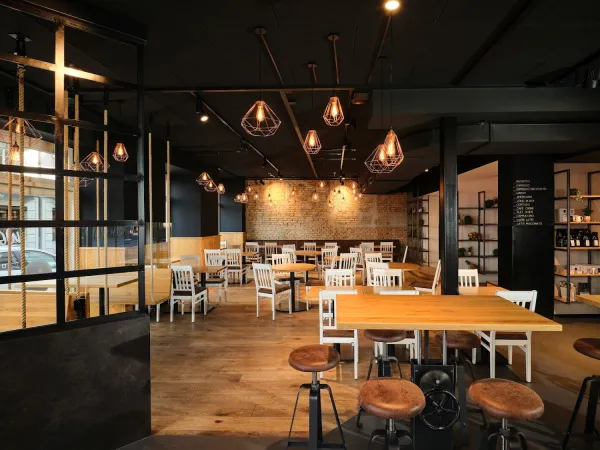 Bild von Two Hands Restaurant