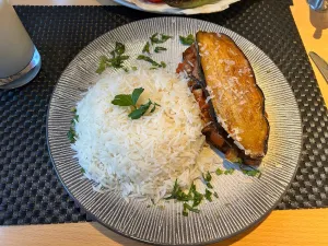 مطعم عراقي عربي كوردي Mama's Grillhaus