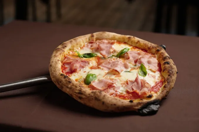 Bild von una pizza Napoletana Kurier &amp; Restaurant Kloten