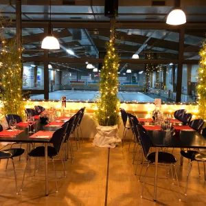 Thai-Food Curling Bistro