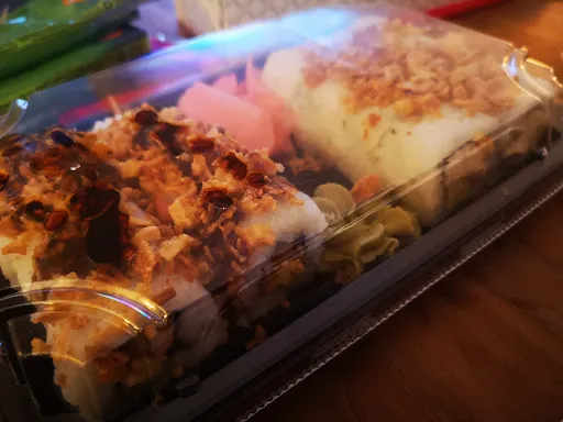 Bild von Shizuka Sushi & Momo