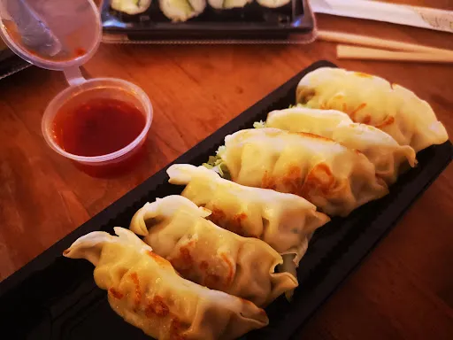 Bild von Shizuka Sushi & Momo